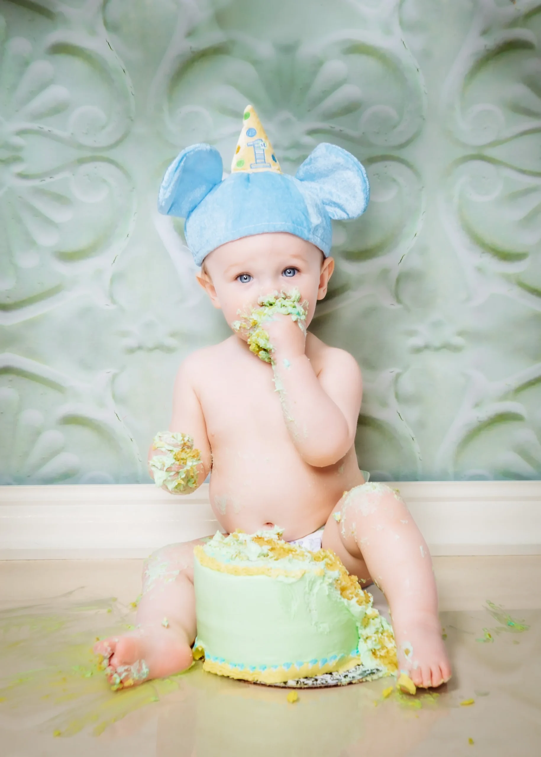 Ben’s Milestone Moment: One Year, One Cake, and So Much Cuteness